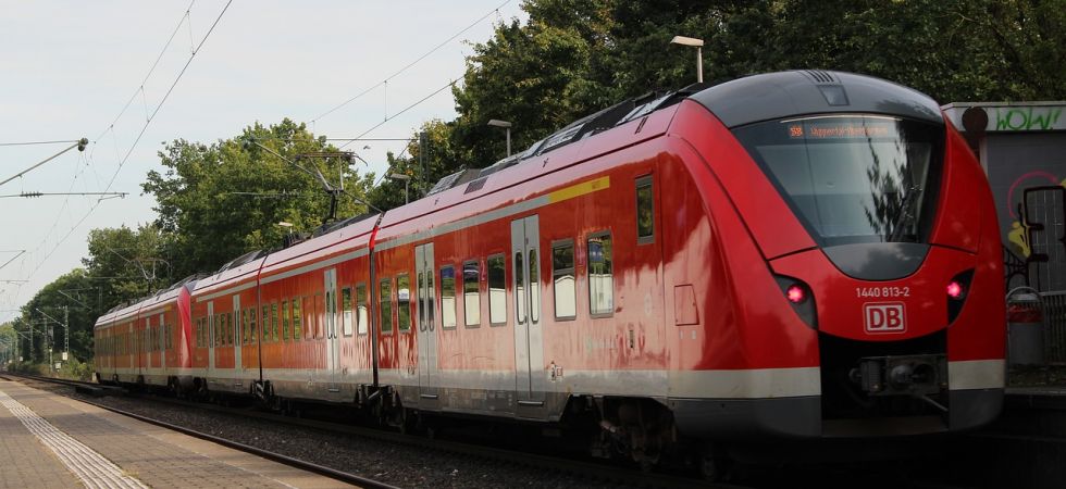 Bahn Monatskarte Bahncard